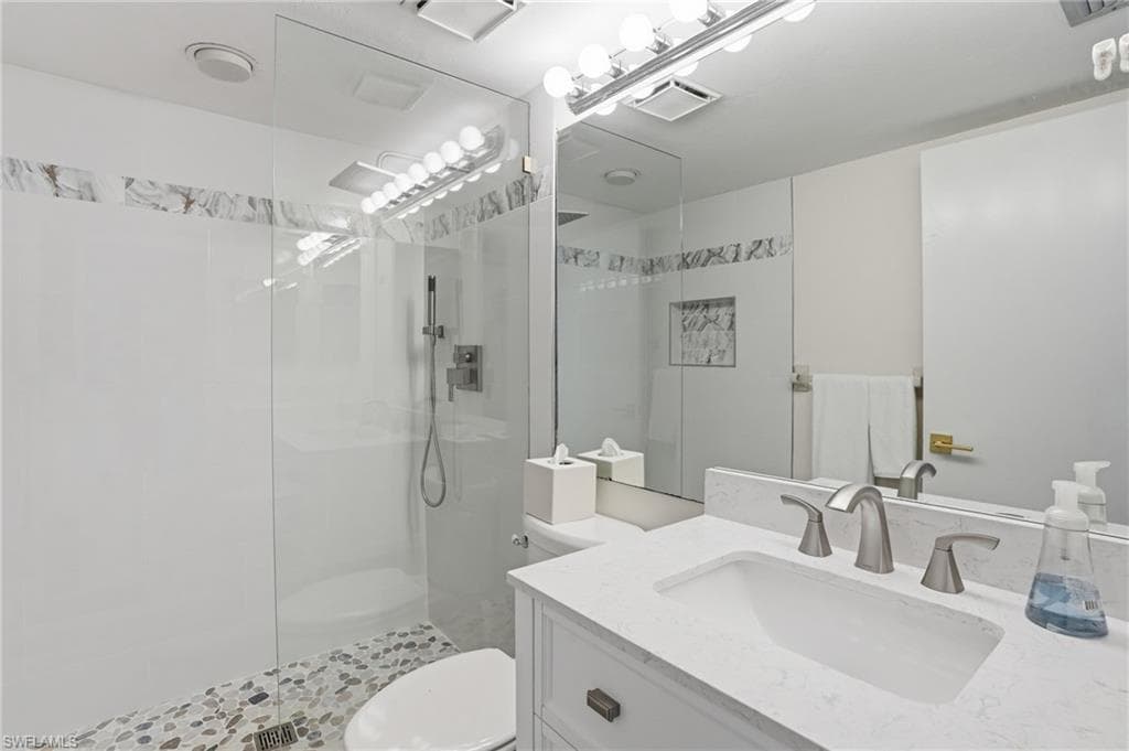 5585 Trailwinds DR 314-26