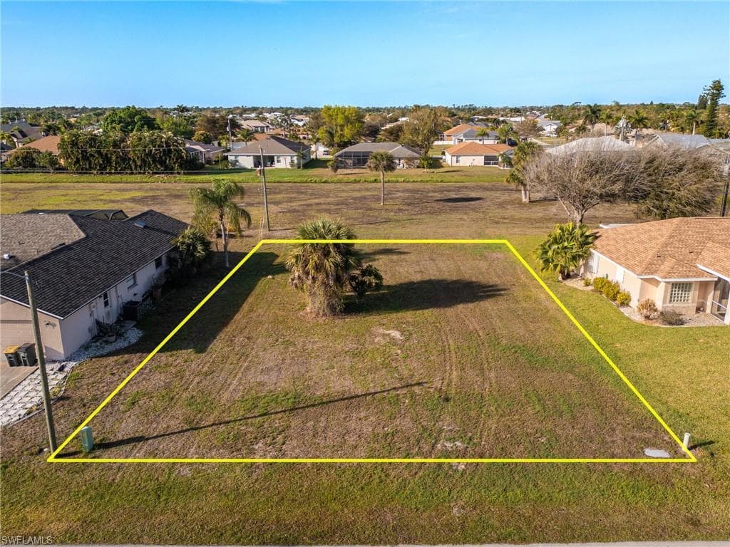 7179 N Plum Tree-3