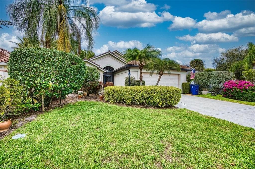 9917 Las Casas DR-3