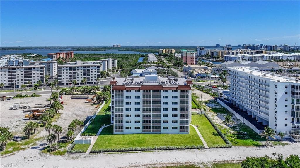 6900 Estero BLVD 108-24