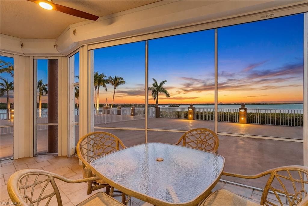 4137 Bay Beach LN 522-21