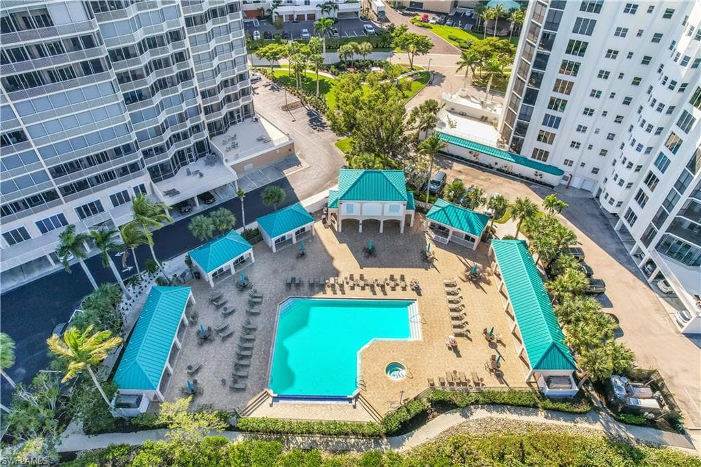 4137 Bay Beach LN 522-35