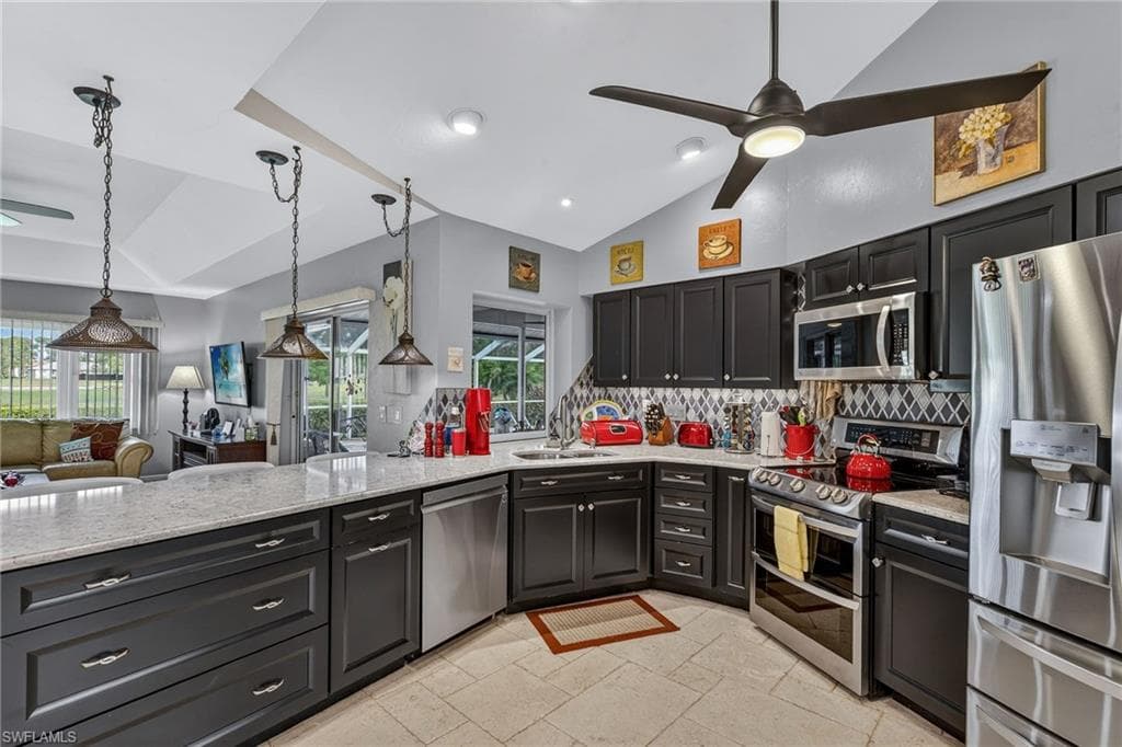 681 Saint Andrews BLVD-4