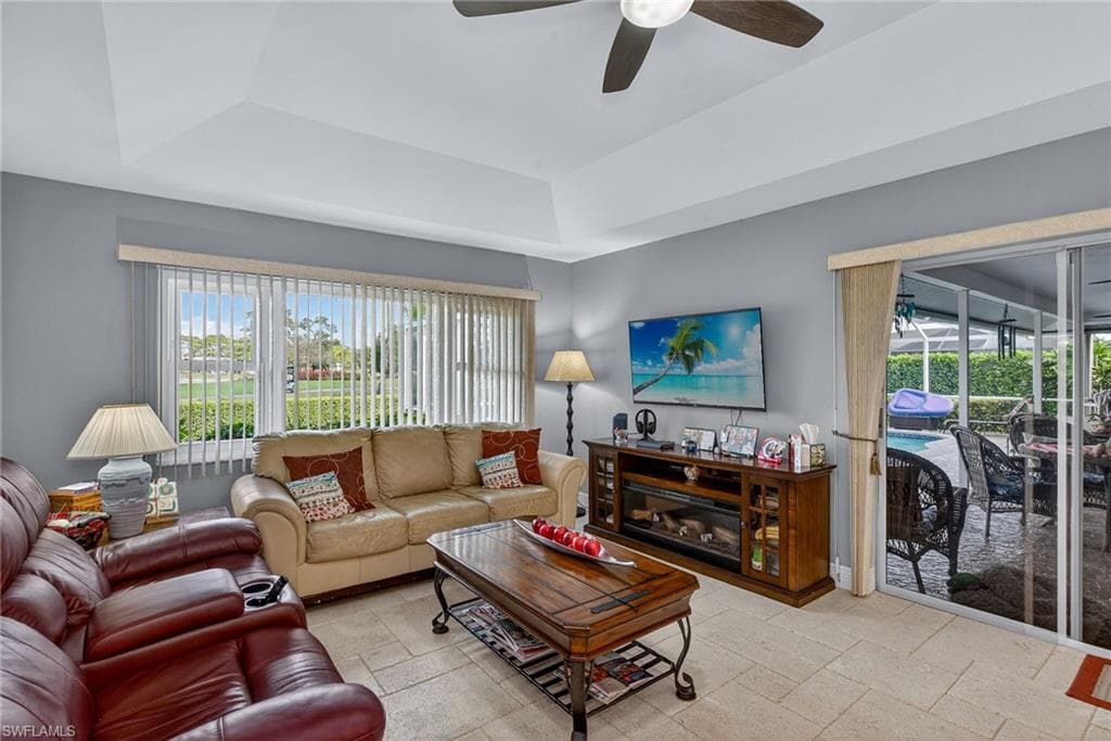 681 Saint Andrews BLVD-7