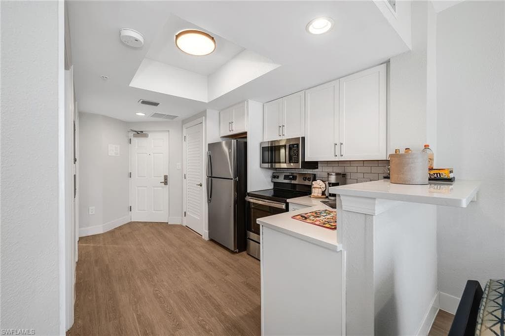 200 Estero BLVD 107-5