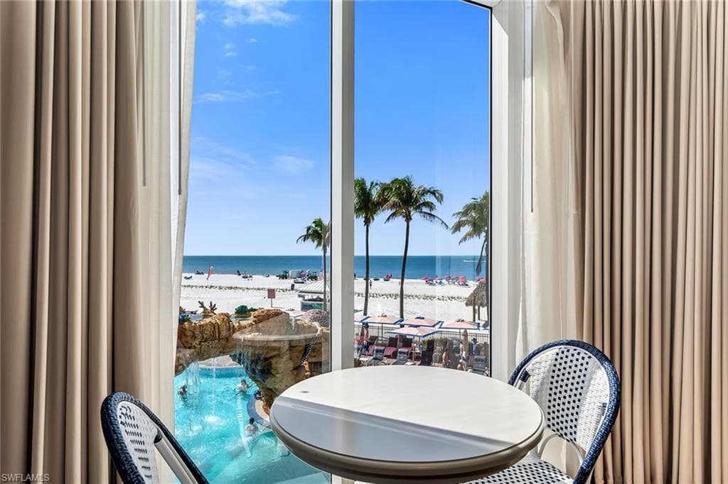 200 Estero BLVD 107-12