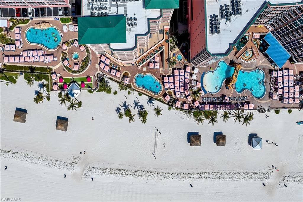 200 Estero BLVD 107-42