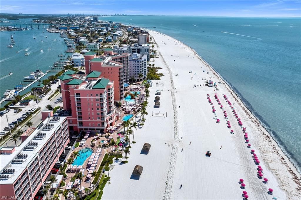 200 Estero BLVD 107-43
