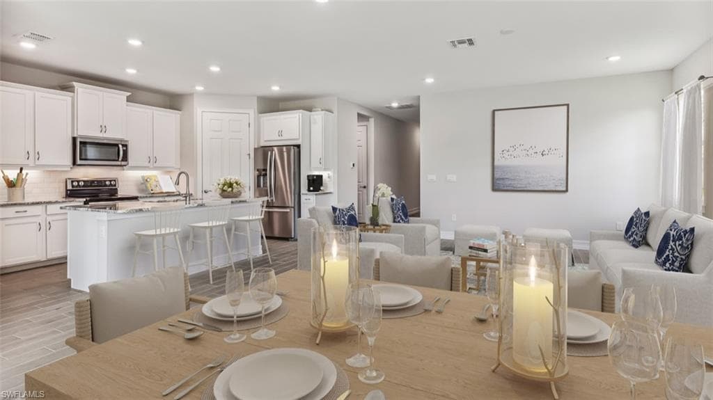 17977 SHADE TREE LOOP-5