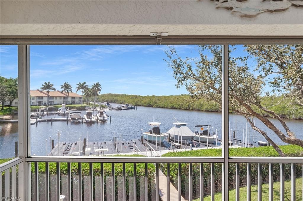 194 Newport DR 908-17