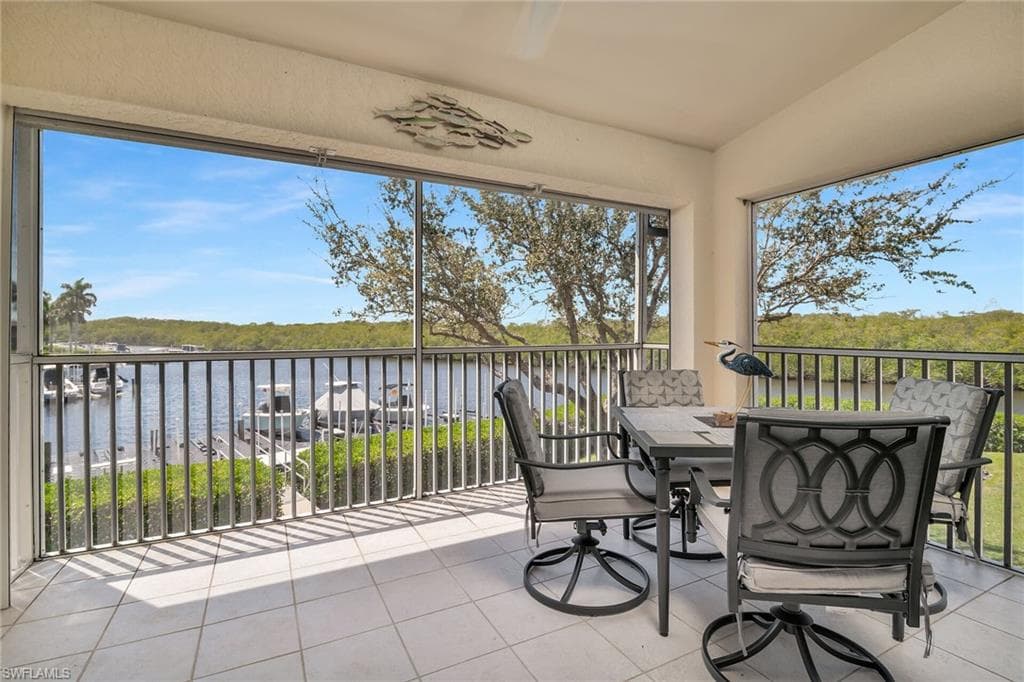 194 Newport DR 908-16