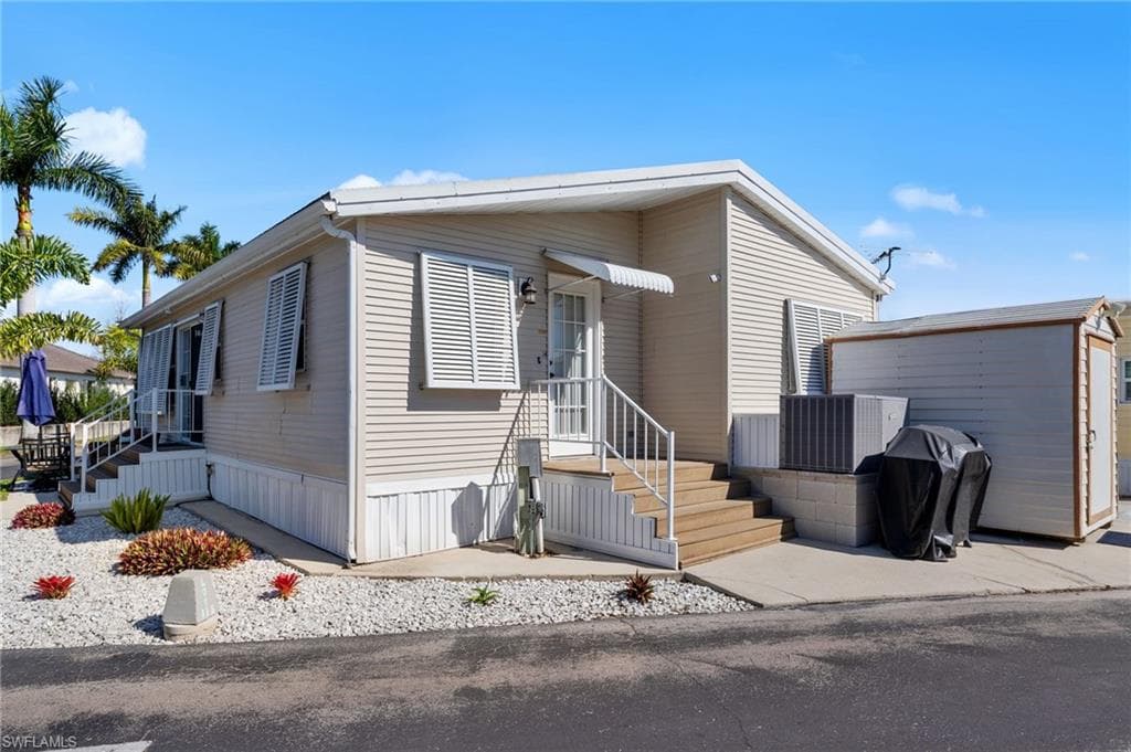 11791 Papershell DR-6