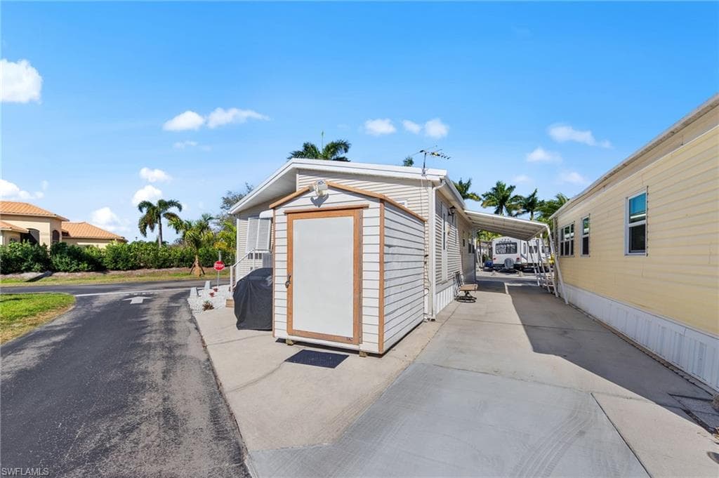 11791 Papershell DR-8