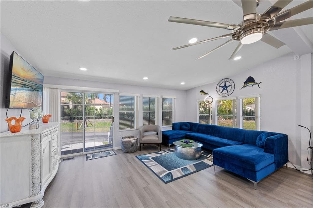 11791 Papershell DR-23