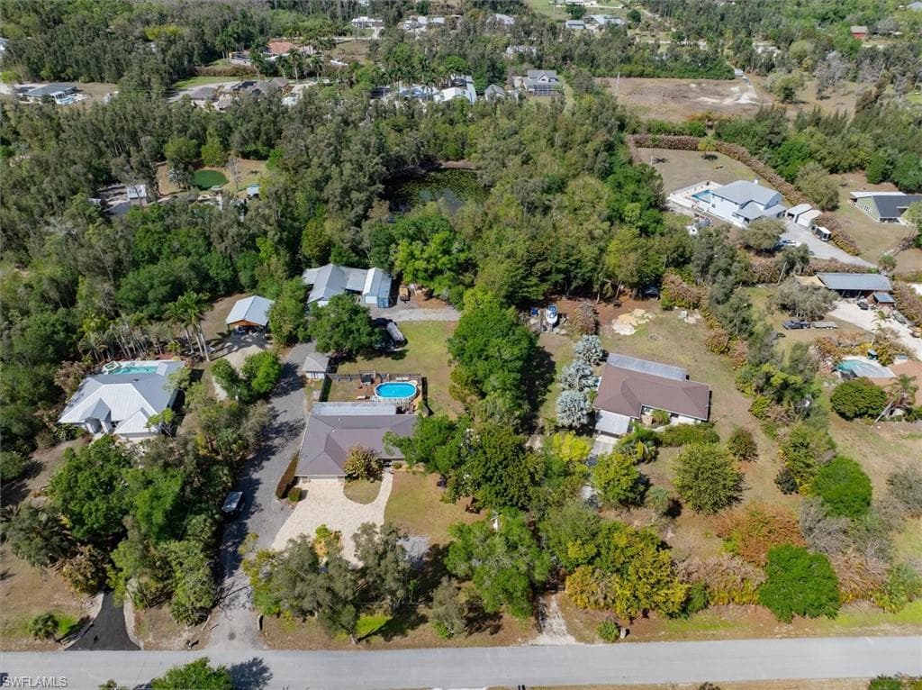 15710 Shamrock DR-6