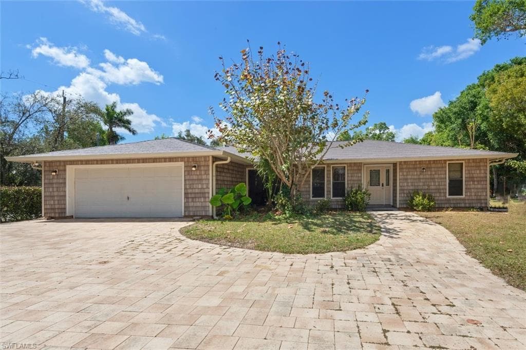 15710 Shamrock DR-9