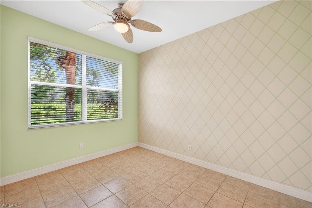 21301 Pelican Sound DR 102-11