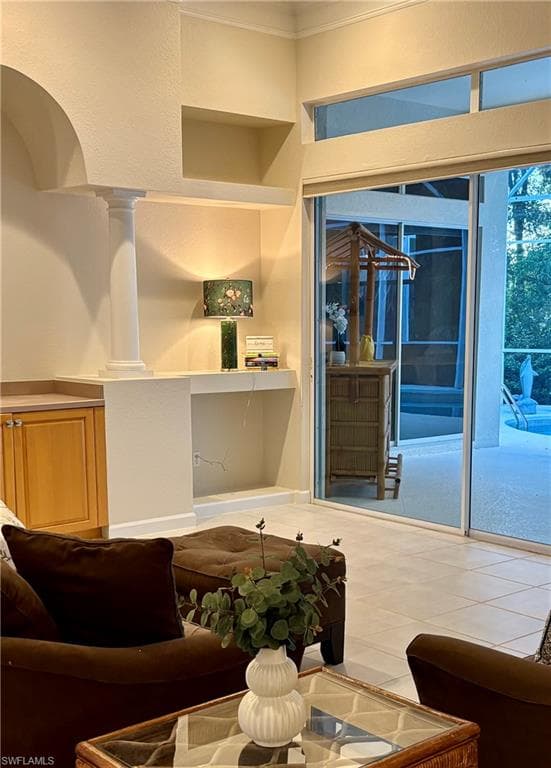 615 Soliel DR-15