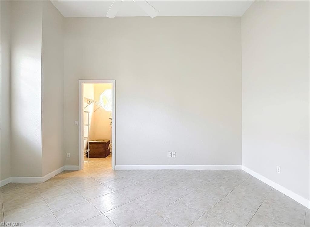 615 Soliel DR-31
