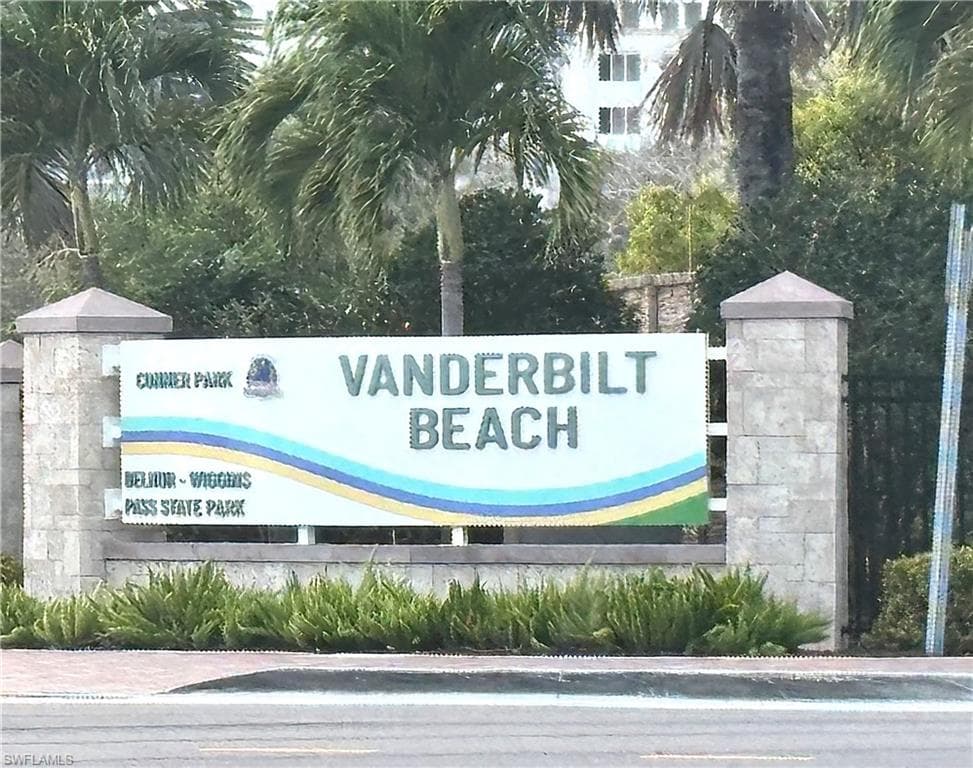 615 Soliel DR-44