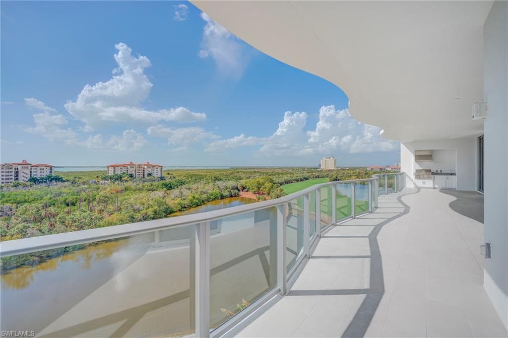 4810 Pelican Colony BLVD 704-46
