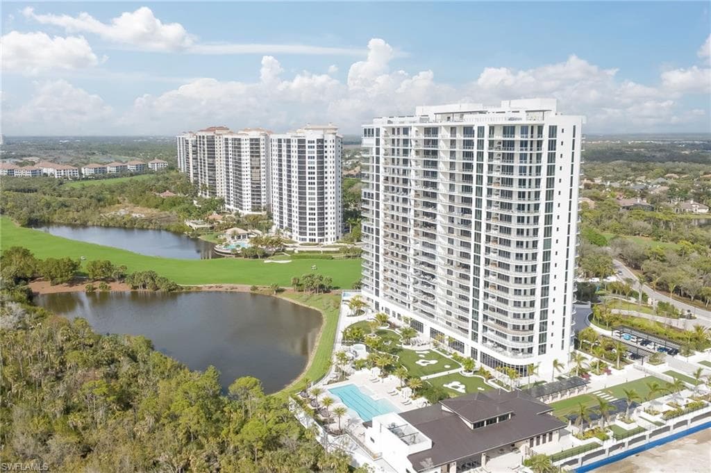 4810 Pelican Colony BLVD 704-4