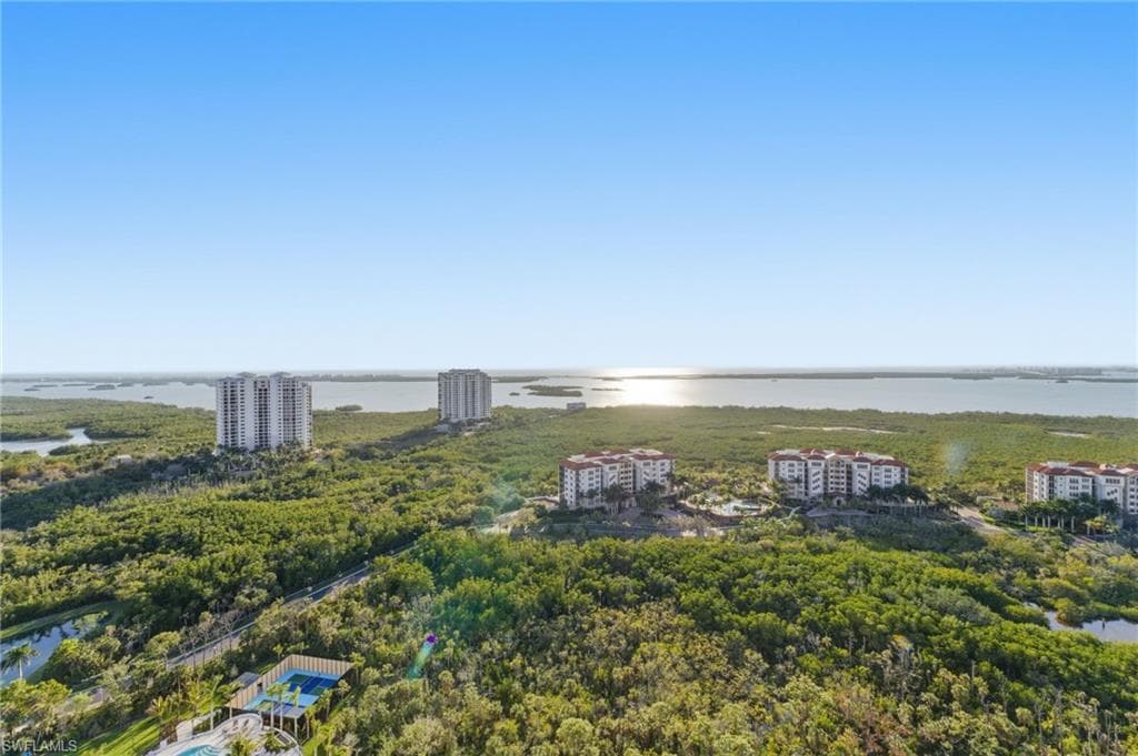 4810 Pelican Colony BLVD 704-19