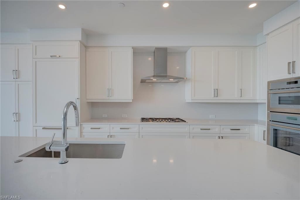 4810 Pelican Colony BLVD 704-38