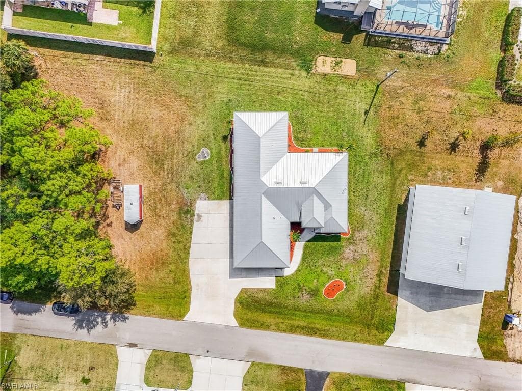 6861 Cadet AVE-42
