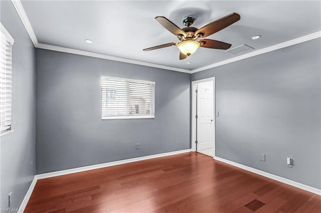 6861 Cadet AVE-32