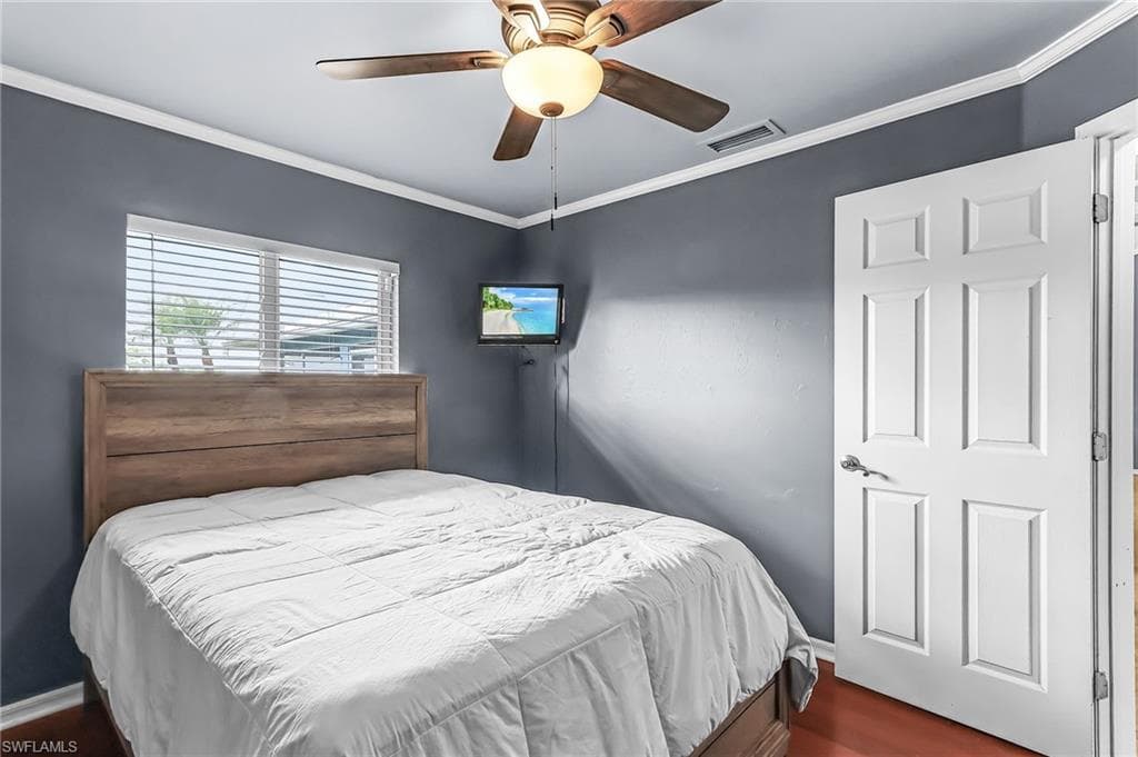 6861 Cadet AVE-30