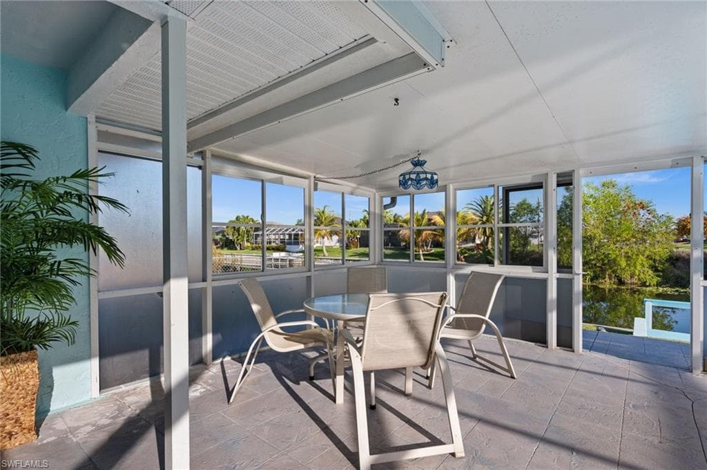 1229 SW 24th ST-12