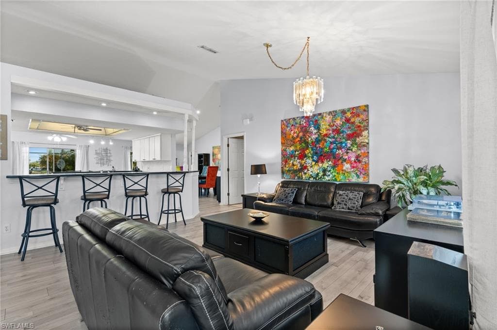 1229 SW 24th ST-16