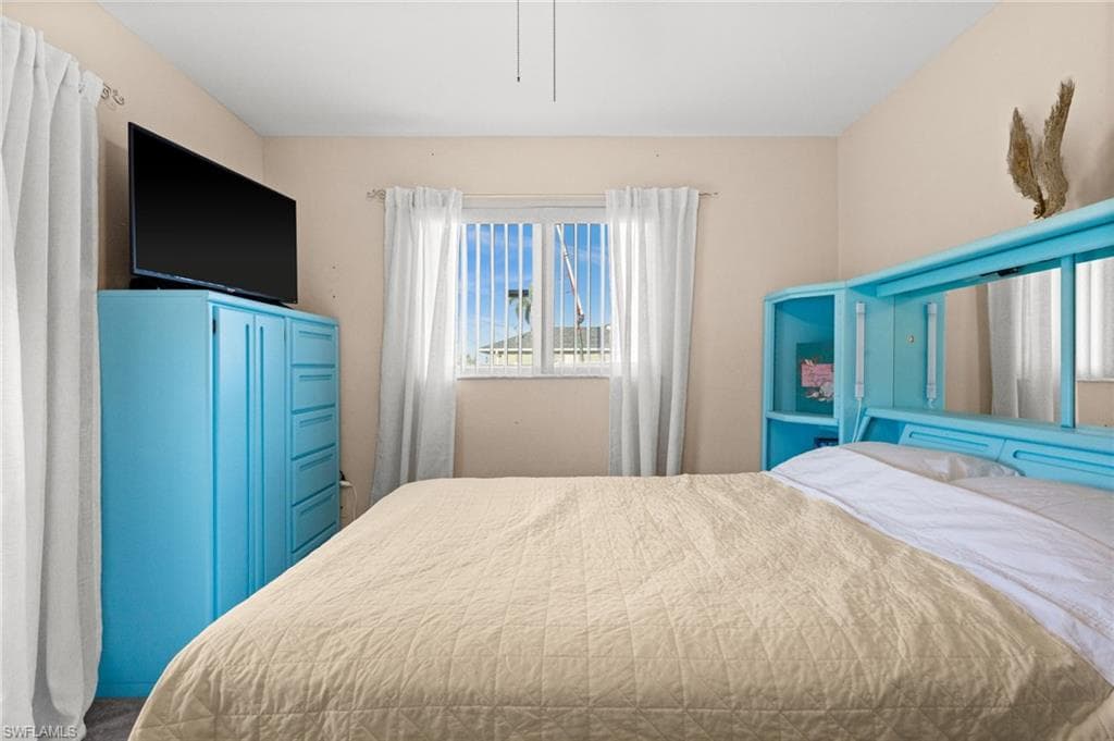 1229 SW 24th ST-33