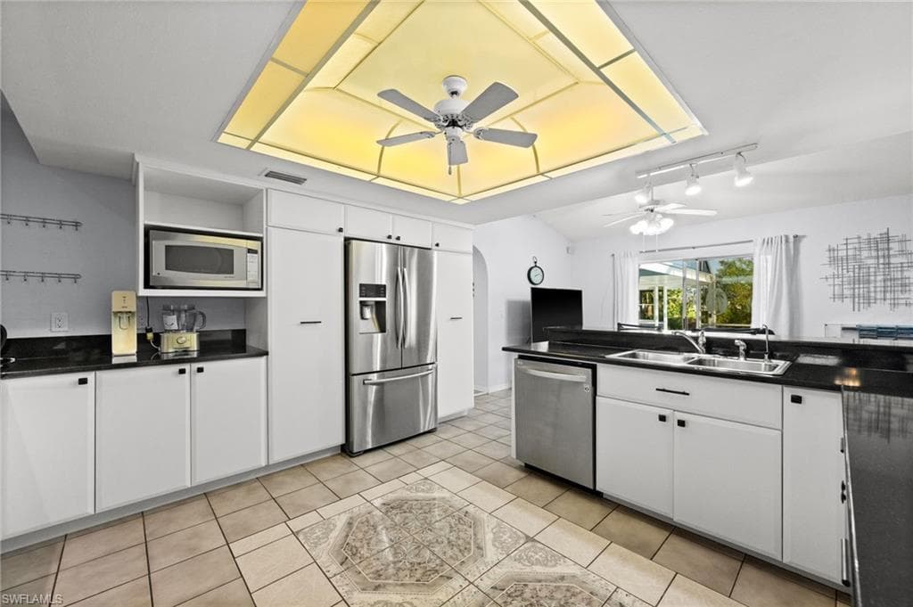 1229 SW 24th ST-18