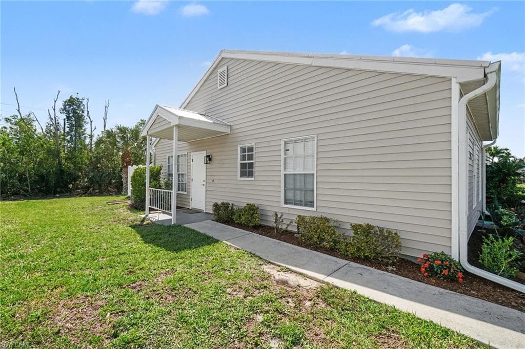 6081 Lake Front DR-2