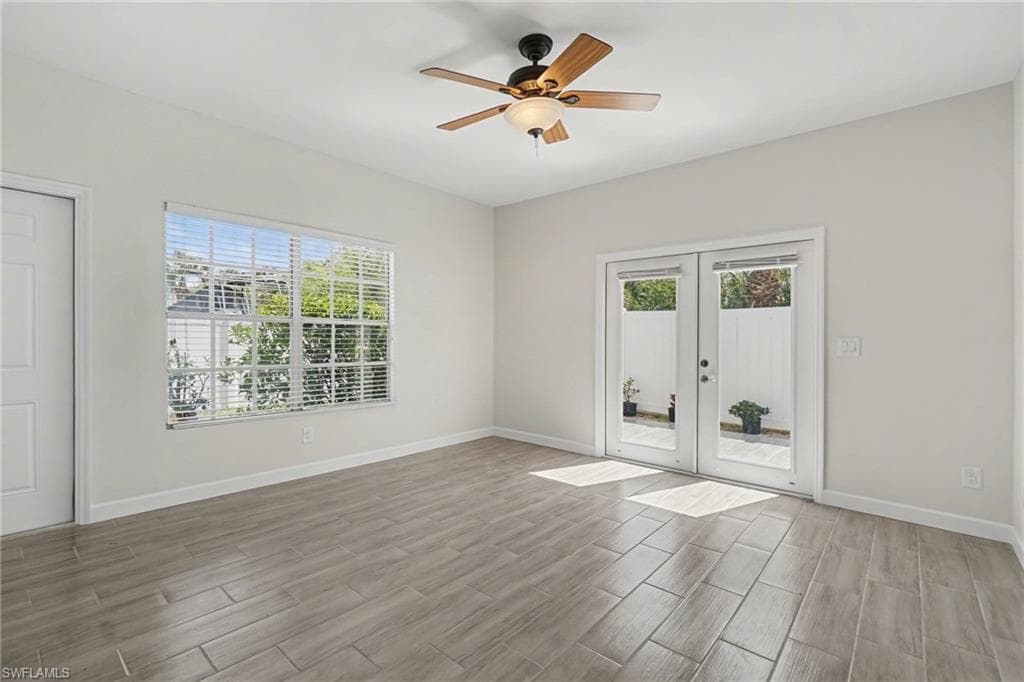 6081 Lake Front DR-4