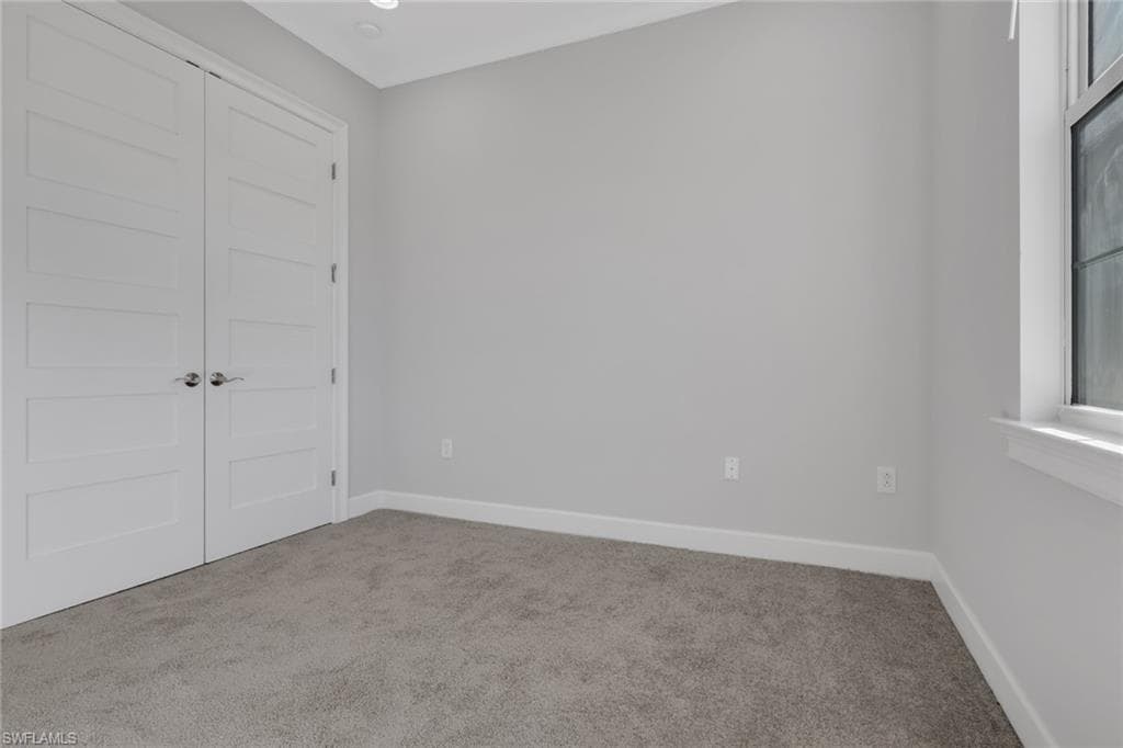 6933 Saona CT-26
