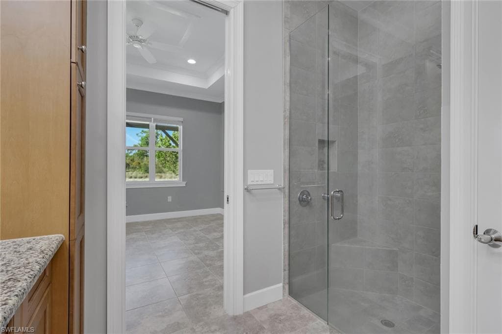 6933 Saona CT-24