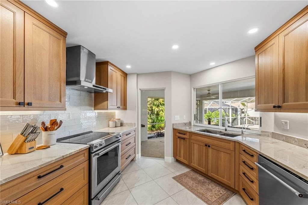 4724 Riverside DR-11