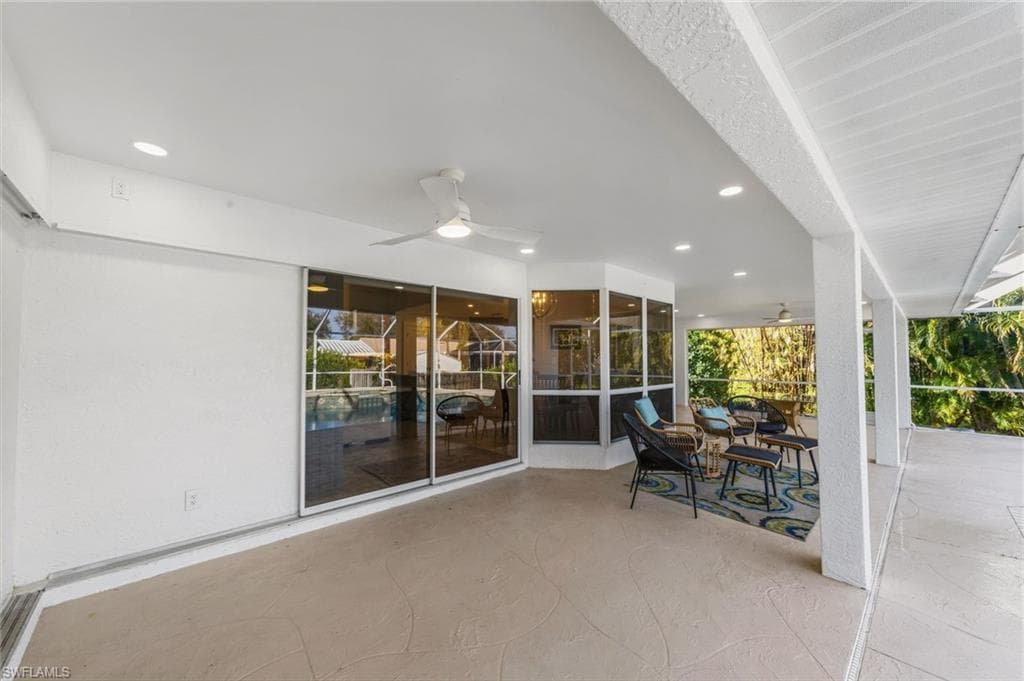 4724 Riverside DR-33