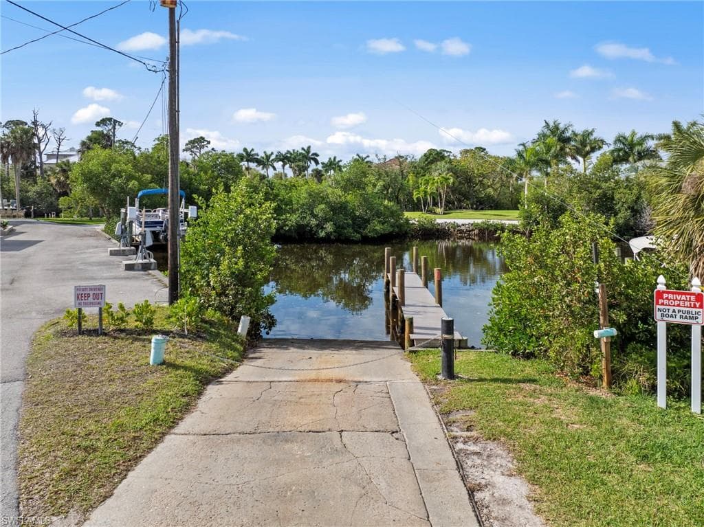 4724 Riverside DR-40