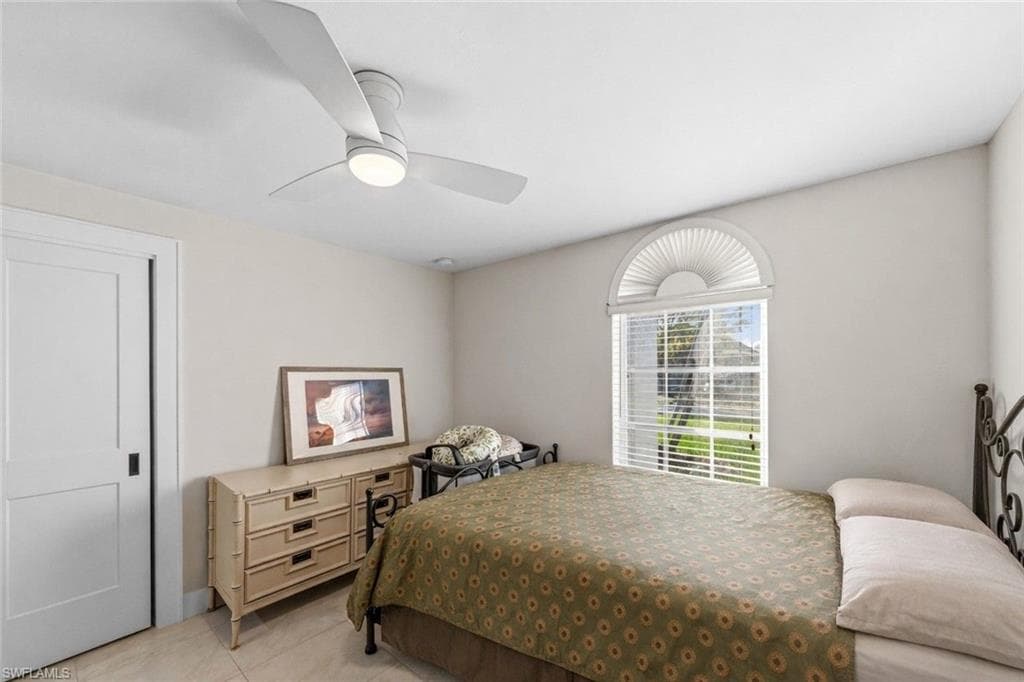4724 Riverside DR-24