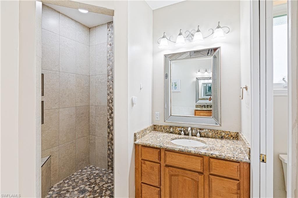 11913 Princess Grace CT-25