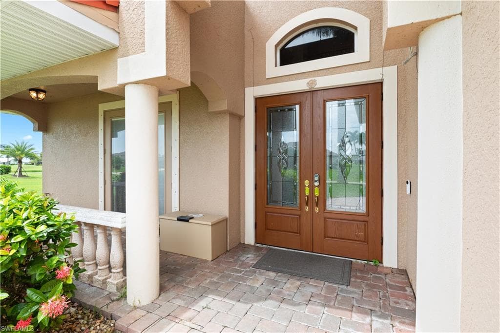 11913 Princess Grace CT-4