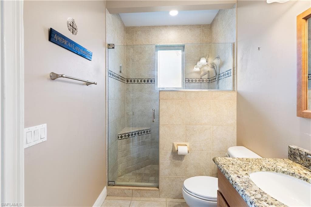 11913 Princess Grace CT-9