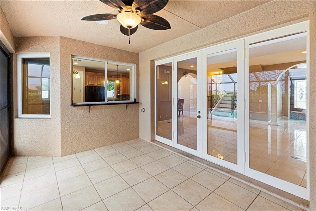 11913 Princess Grace CT-40