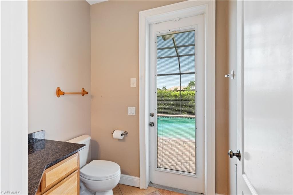 11913 Princess Grace CT-20