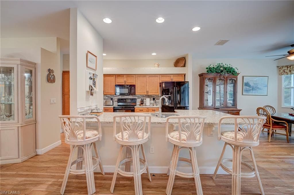 20865 Country Barn DR-3