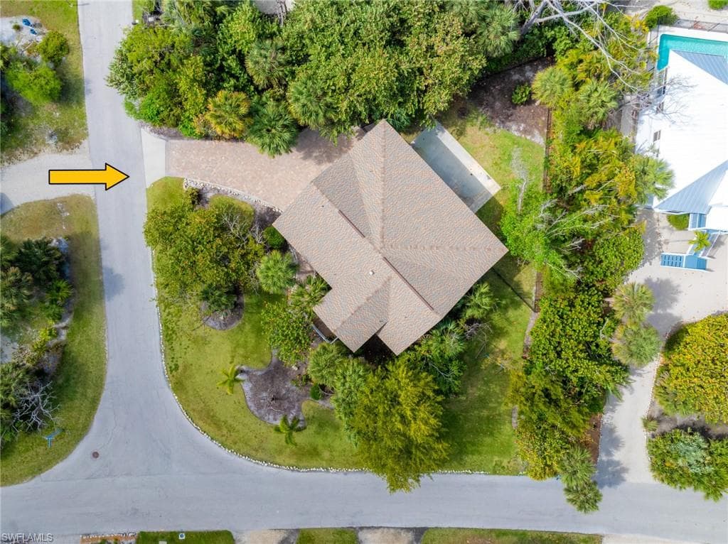 1813 Long Point LN-43